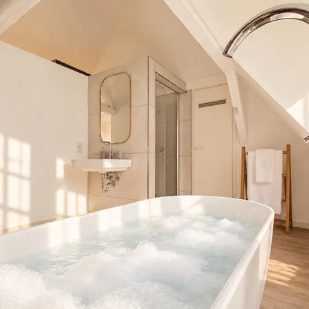 200qm I 3 Schlafzimmer I Garten I Einzigartig Schlangenbad